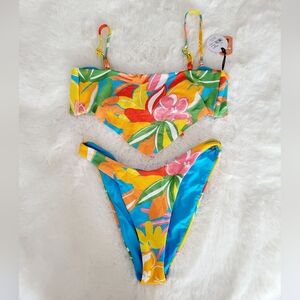 🍹B SWIM BRAND NEW BIKINI TOP AND BOTTOM SIZE M